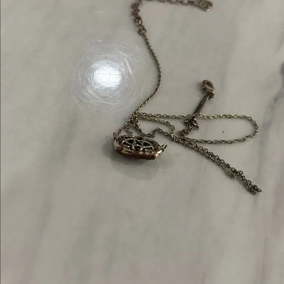 Kendra Scott blue necklace - Picture 4 of 4